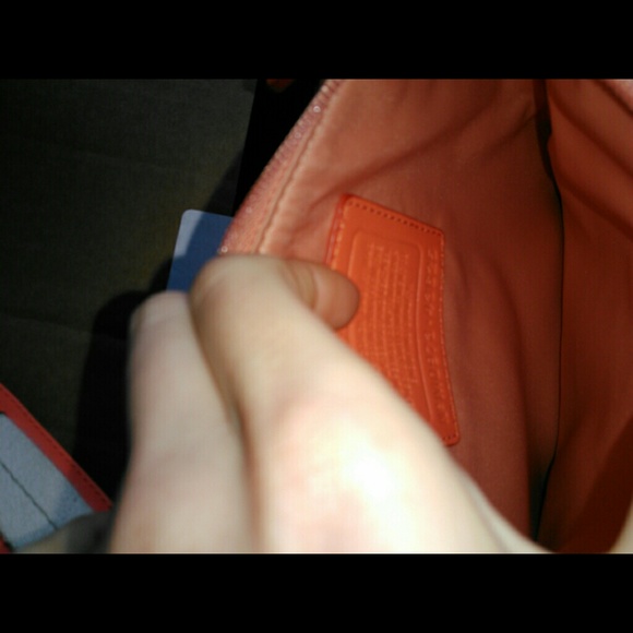 Coach Authentic purse - Picture 2 of 2