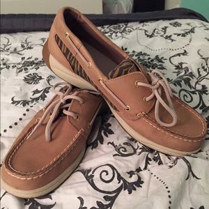 Sperry Top Siders With Slight Animal Print