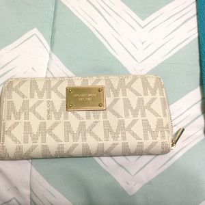 Michael Kors  white and gold wallet