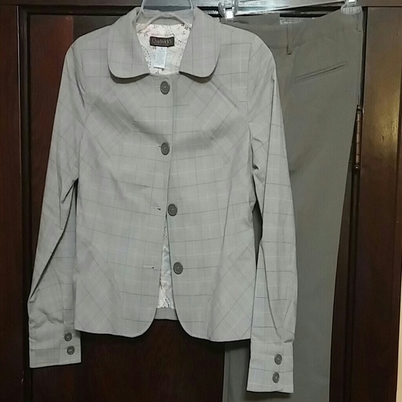 Green plaid blazer and matching pant suit - Picture 2 of 4