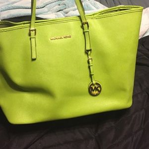 Michael Kors tote