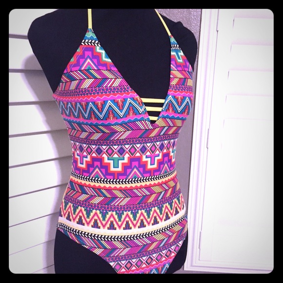 Bathing suit