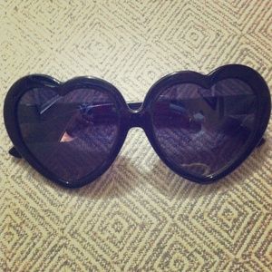 Heart Sunglasses Black