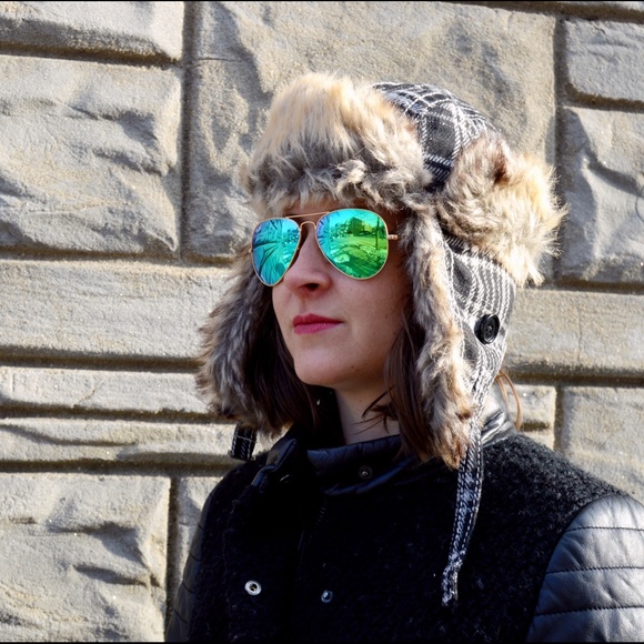 Black Plaid & Fur Trapper Hat