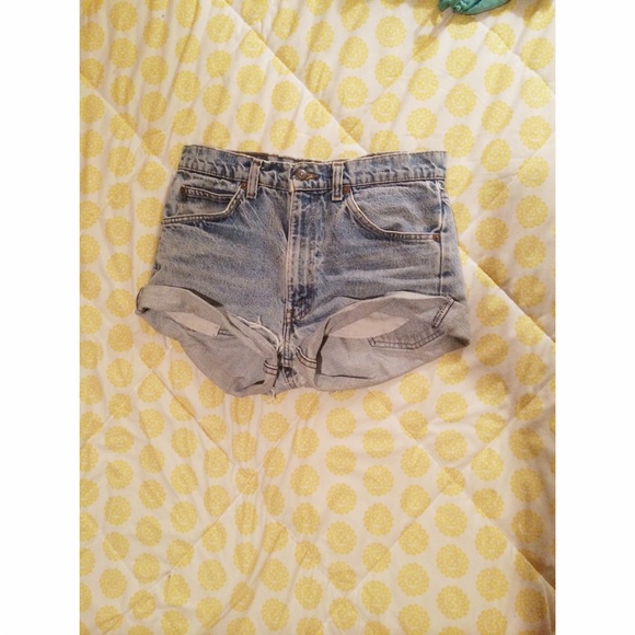 Vintage High Waisted Levi Shorts