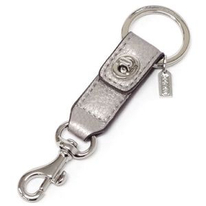 Coach Turnlock Trigger Snap Key Ring Chain Silver