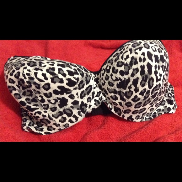 Cheetah Print Cacique Bra 44 DD