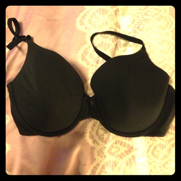 Vicroria secret bra