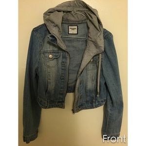 [SOLD] Cropped jean jacket