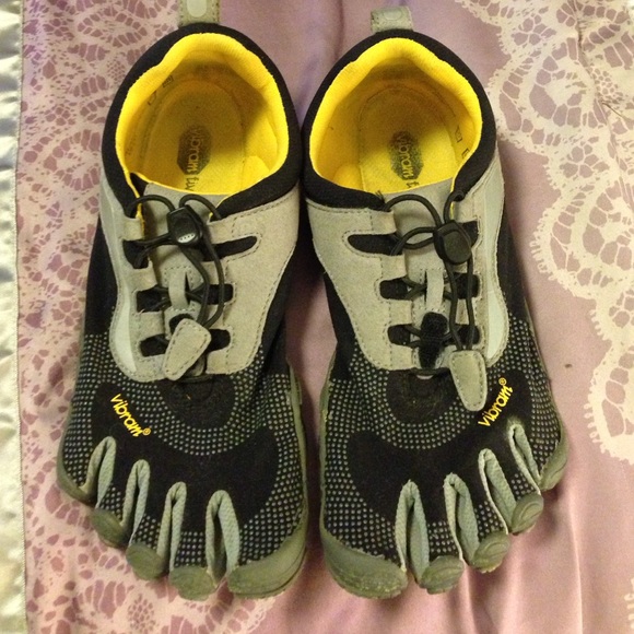 Vibram shoes