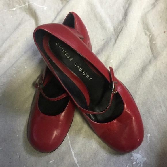 Chinese Laundry maryjane heels