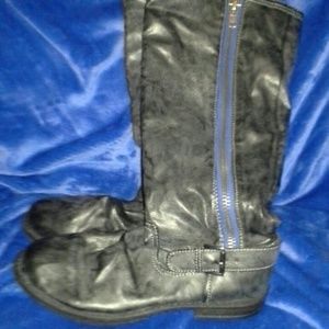 Gray and blue Boots!!!