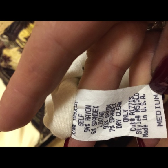 Beautiful sky dress with gold chained back 💃💃💃 - Picture 4 of 4