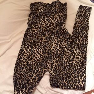 !♥️!!!!!!!!SOLD!!!!!!!!!♥️ Asos leopard jumpsuit