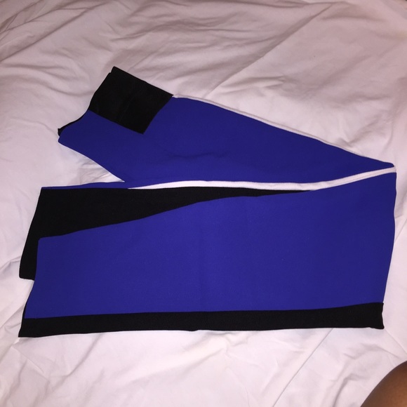 !♥️!!!!!!!!SOLD!!!!!!!!!♥️ High waist pants - Picture 3 of 3