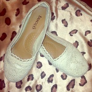 🚫SOLD🚫 Classic Lace Flats!