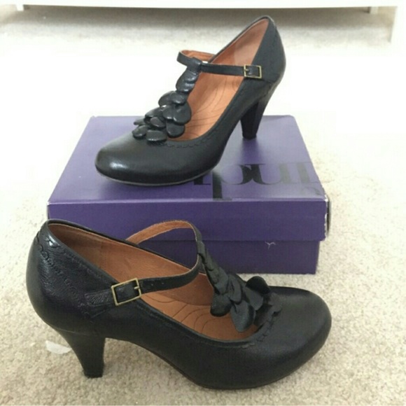 Mary Jane Indigo by Clarks Heels