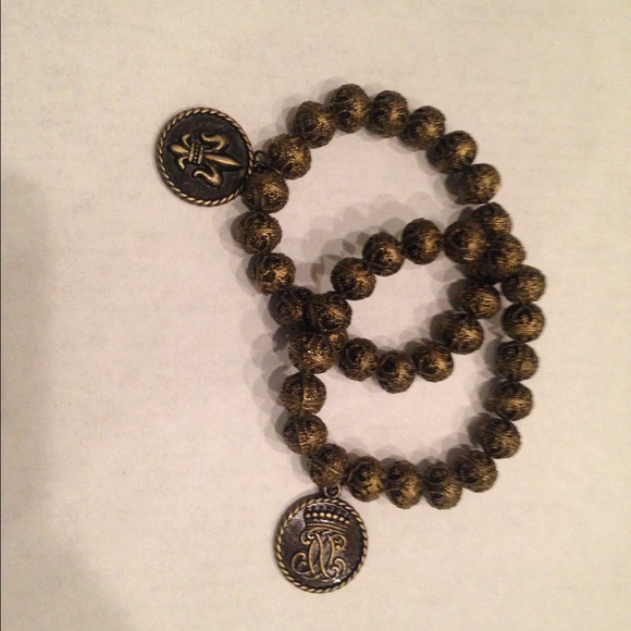 Accessories/bracelets - Picture 1 of 1