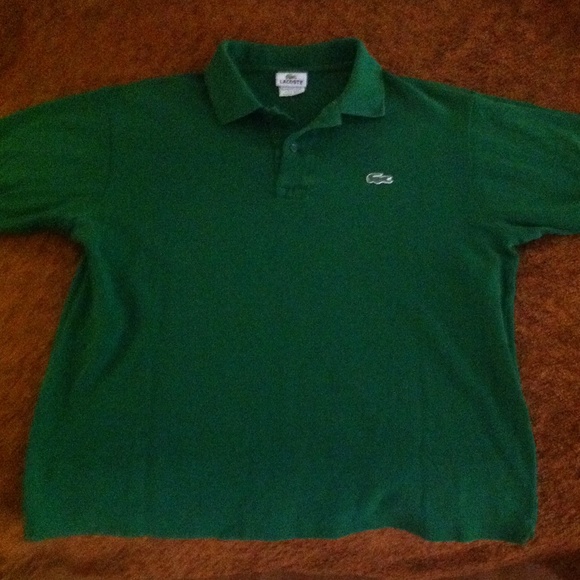 Men's short sleeve Kelly green Lacoste polo.