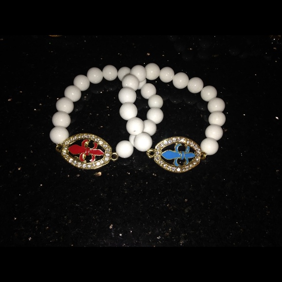Bracelets and accessories - Picture 1 of 1