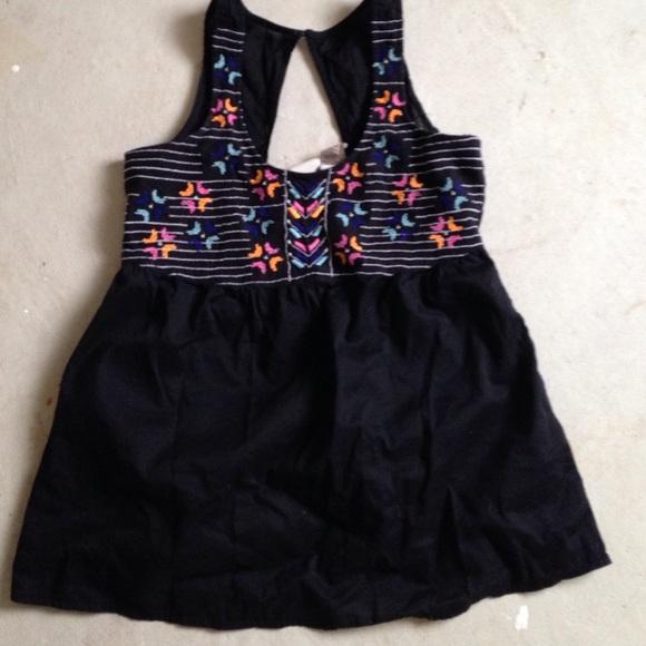 Summer Tank - Picture 1 of 2