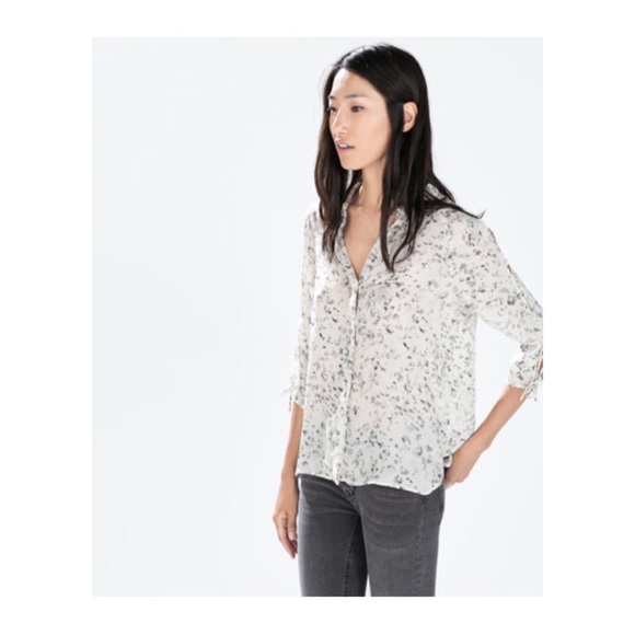 👸 zara tie blouse with sleeves slits 👸 - Picture 3 of 4