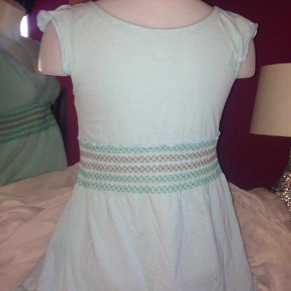 SOLD 🌷Spring top🌷 - Picture 3 of 4