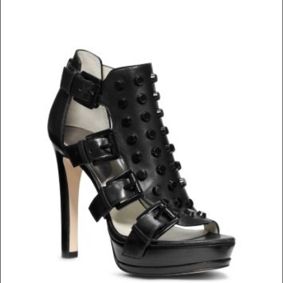 Michael Kors Bryn Black Studded Sandal size 6.5