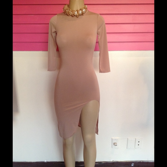 Dresses & Skirts - Dress