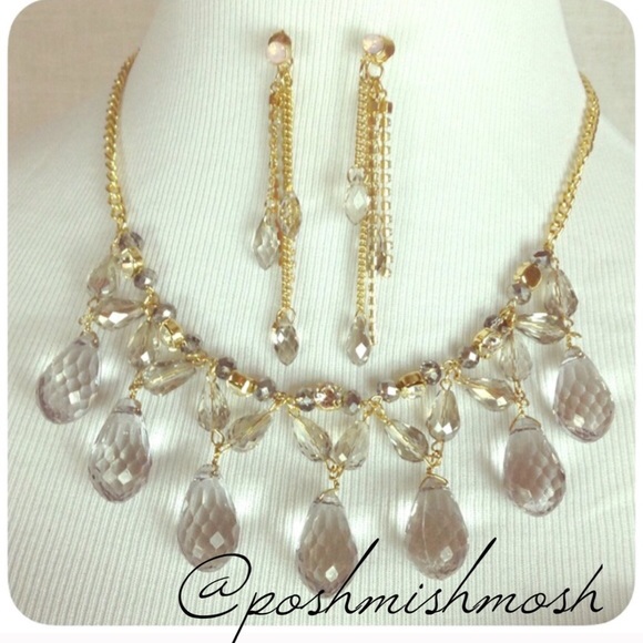 Simply Vera Vera Wang Jewelry - Statement Necklace/Earring Set