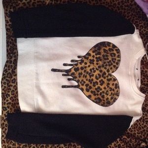 Long sleeve cheetah pullover