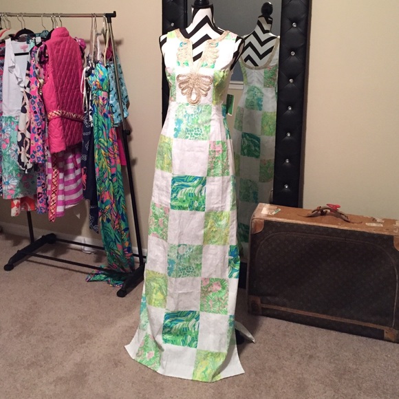 🚫SOLD🚫Lilly Pulitzer Janice lioness patch dress - Picture 2 of 4