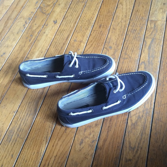 Lands end shoes