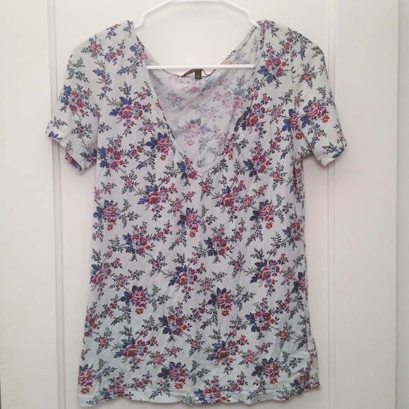 Truly Madly Deeply Scoop Neck Floral Tee