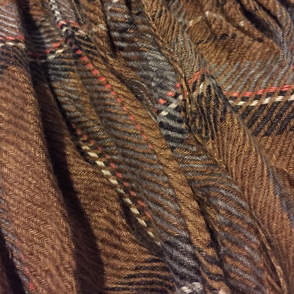 Scarf - Picture 2 of 2