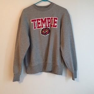 Grey crewneck sweatshirt