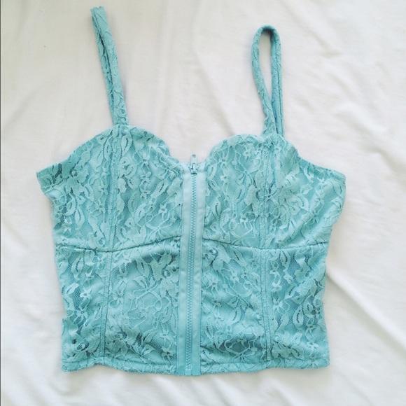 Lace crop top bustier