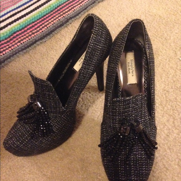 Vera wang heels