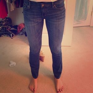 Abercrombie & Fitch size 6 regular Erin style.