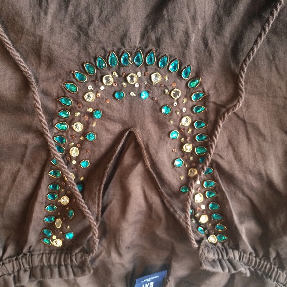 Brown Gap Blouse with Turquoise Beads - Picture 3 of 3