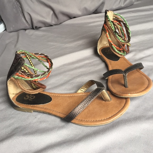 SO Sandals