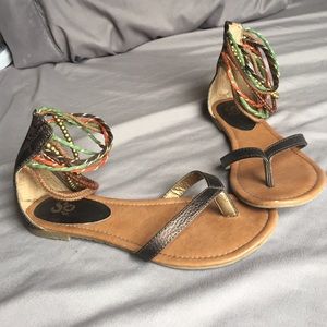 SO Sandals