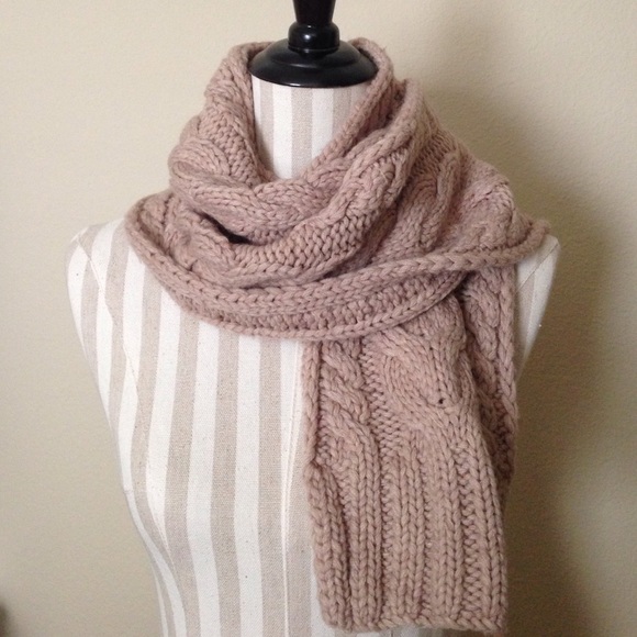 100k Sale 🌷J.Crew Knit Scarf Oatmeal Brown