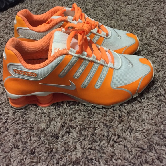 like new bright orange Nike shox