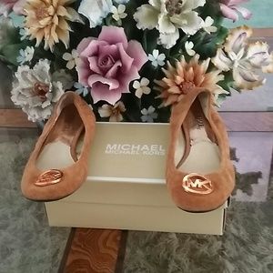 michael kors flat authentic