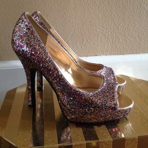 Glittery peep toe pumps