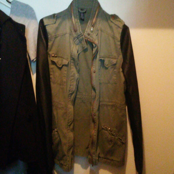 Leather sleeve military jacket