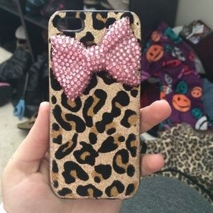 Leopard iPhone 5s case