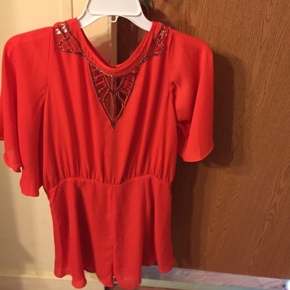 Orange romper! - Picture 3 of 4
