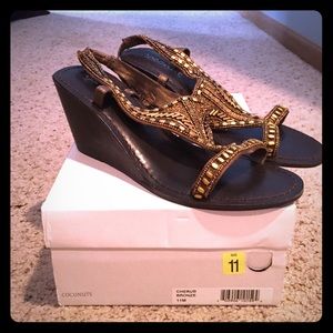 Woman's dress wedges